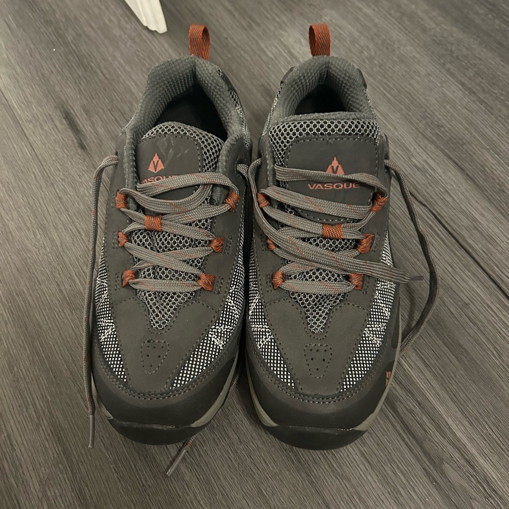 Vasque Men's/ women’s  Gray and Brown Low-Top Trail Shoes